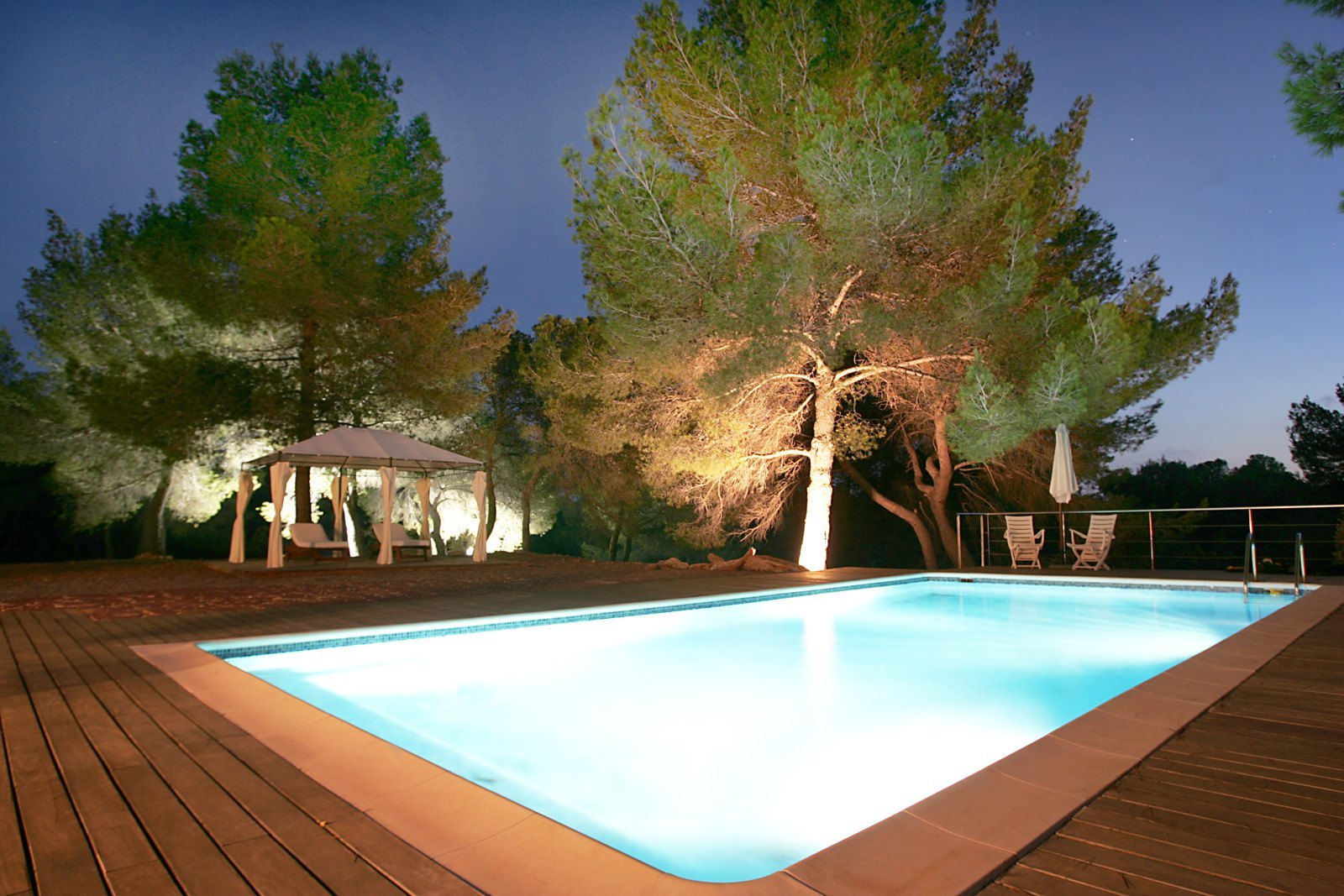 Beautiful country house surrounded by trees close to Cala Jondal