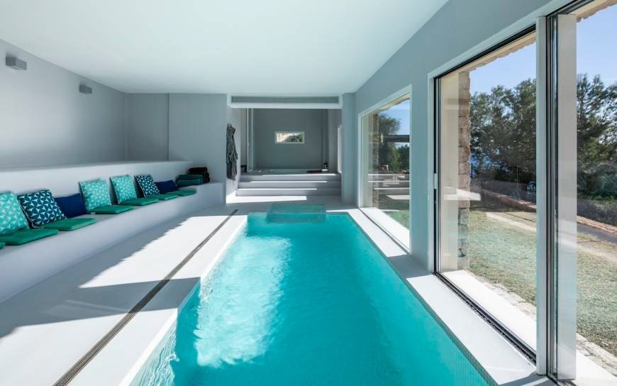 Impressionnante villa avec une vue magnifique sur la mer en Roca Llisa, Ibiza