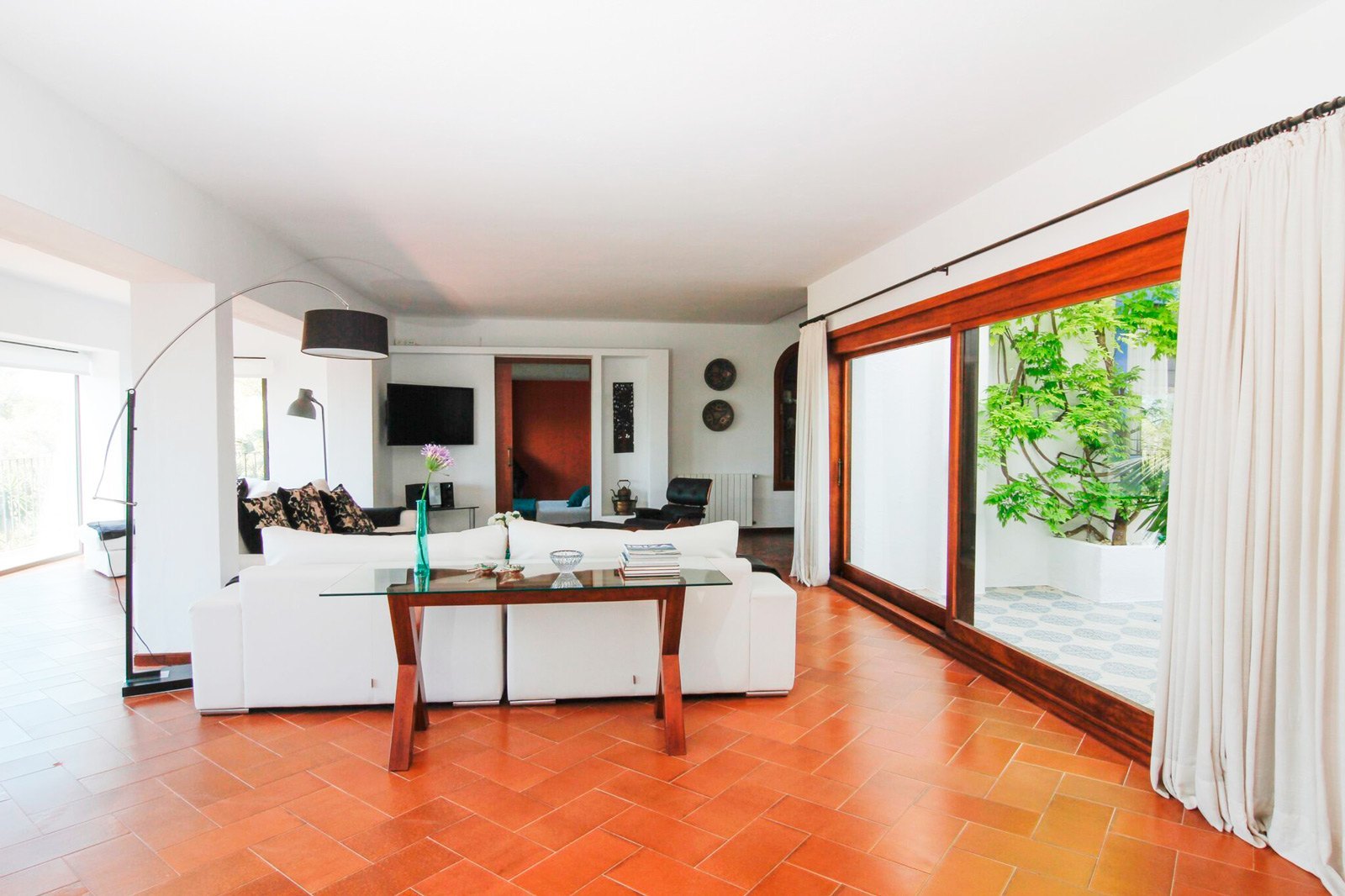Casa en Puig D'en Valls con vistas a Dalt Vila, Ibiza.