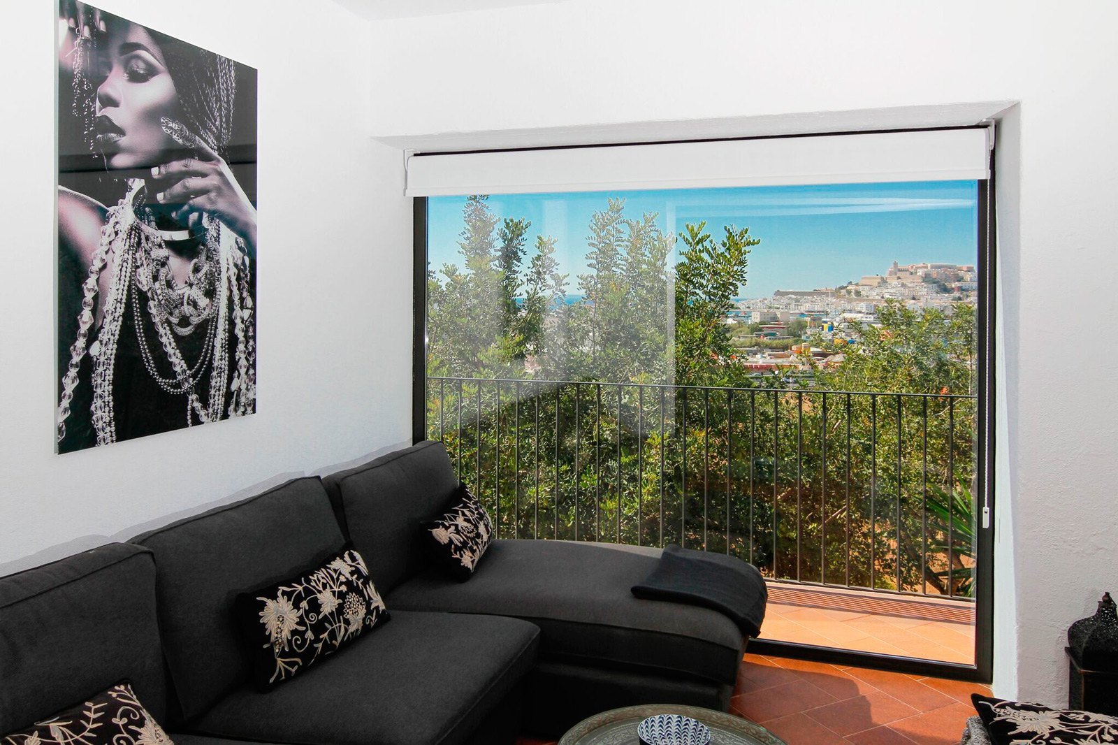 Casa en Puig D'en Valls con vistas a Dalt Vila, Ibiza.