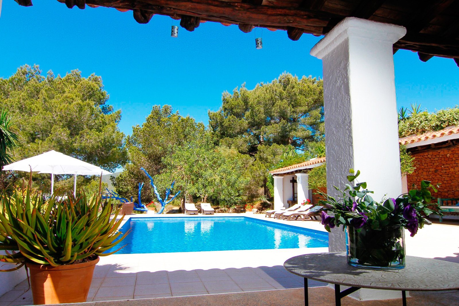 Casa en Puig D'en Valls con vistas a Dalt Vila, Ibiza.