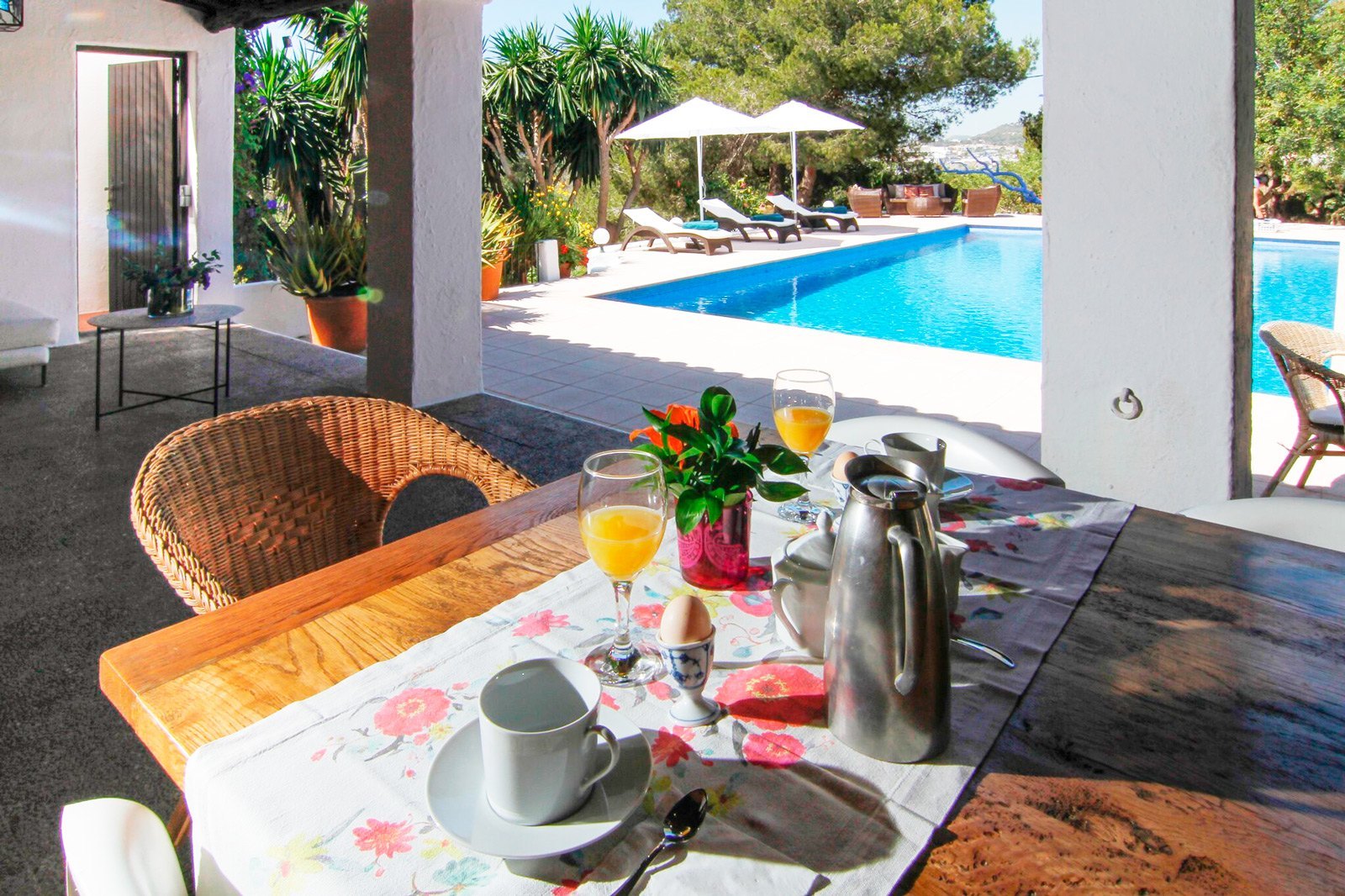 Casa en Puig D'en Valls con vistas a Dalt Vila, Ibiza.