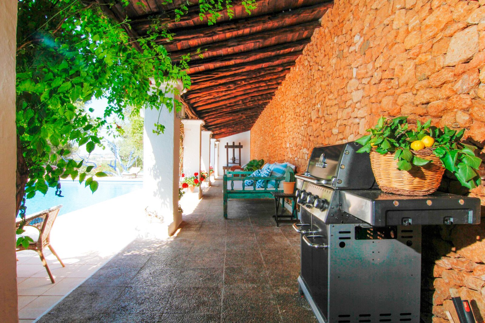 Casa en Puig D'en Valls con vistas a Dalt Vila, Ibiza.