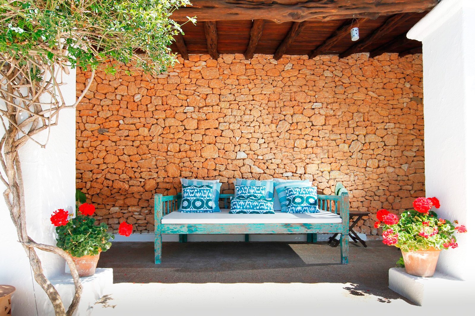 Casa en Puig D'en Valls con vistas a Dalt Vila, Ibiza.