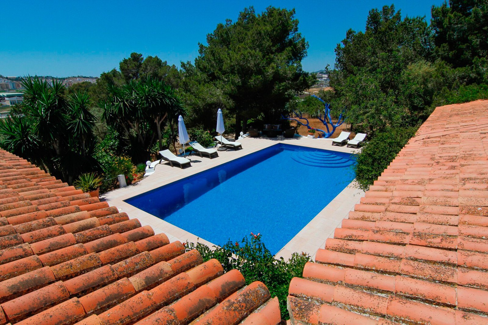 Casa en Puig D'en Valls con vistas a Dalt Vila, Ibiza.