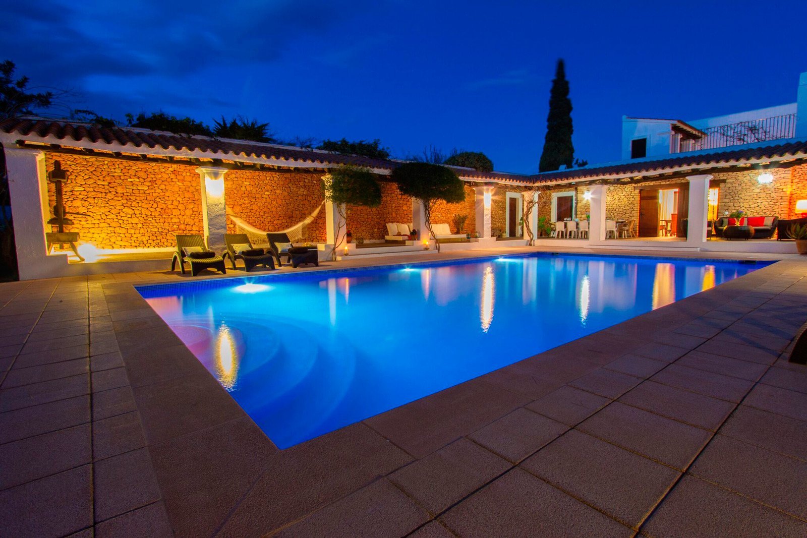 Casa en Puig D'en Valls con vistas a Dalt Vila, Ibiza.