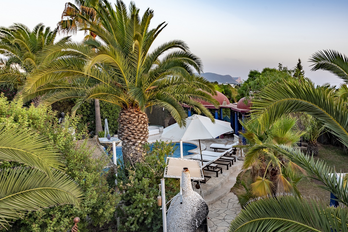 VILLA ALADIN CON LICENCIA TURÍSTICA SA CALETA