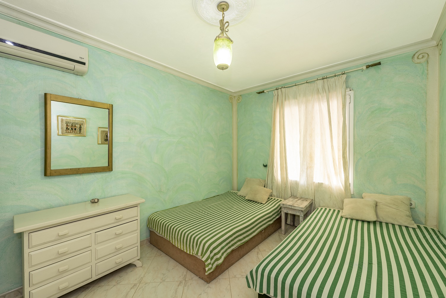 VILLA ALADIN CON LICENCIA TURÍSTICA SA CALETA