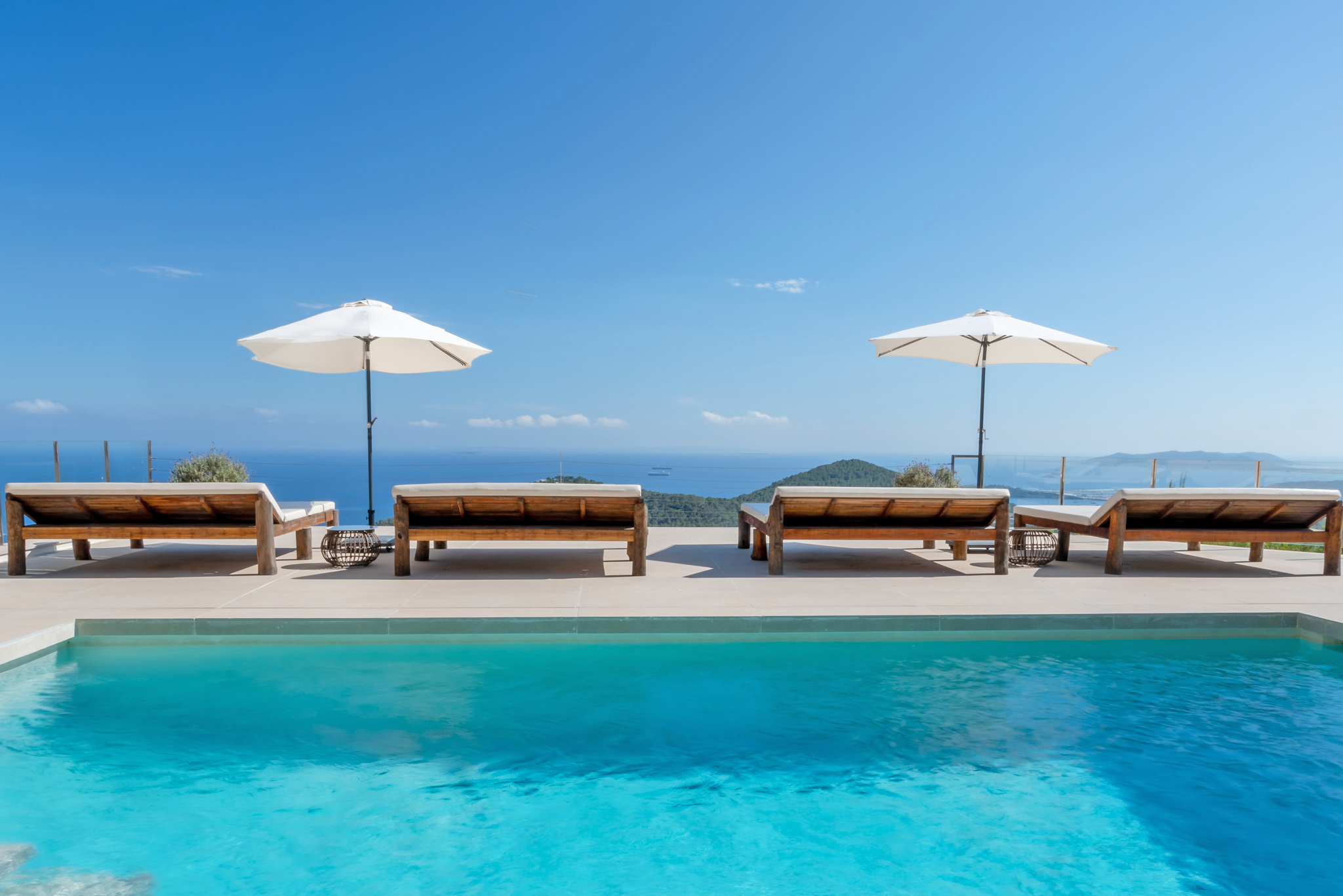 VILLA ALHAMBRA EN IBIZA