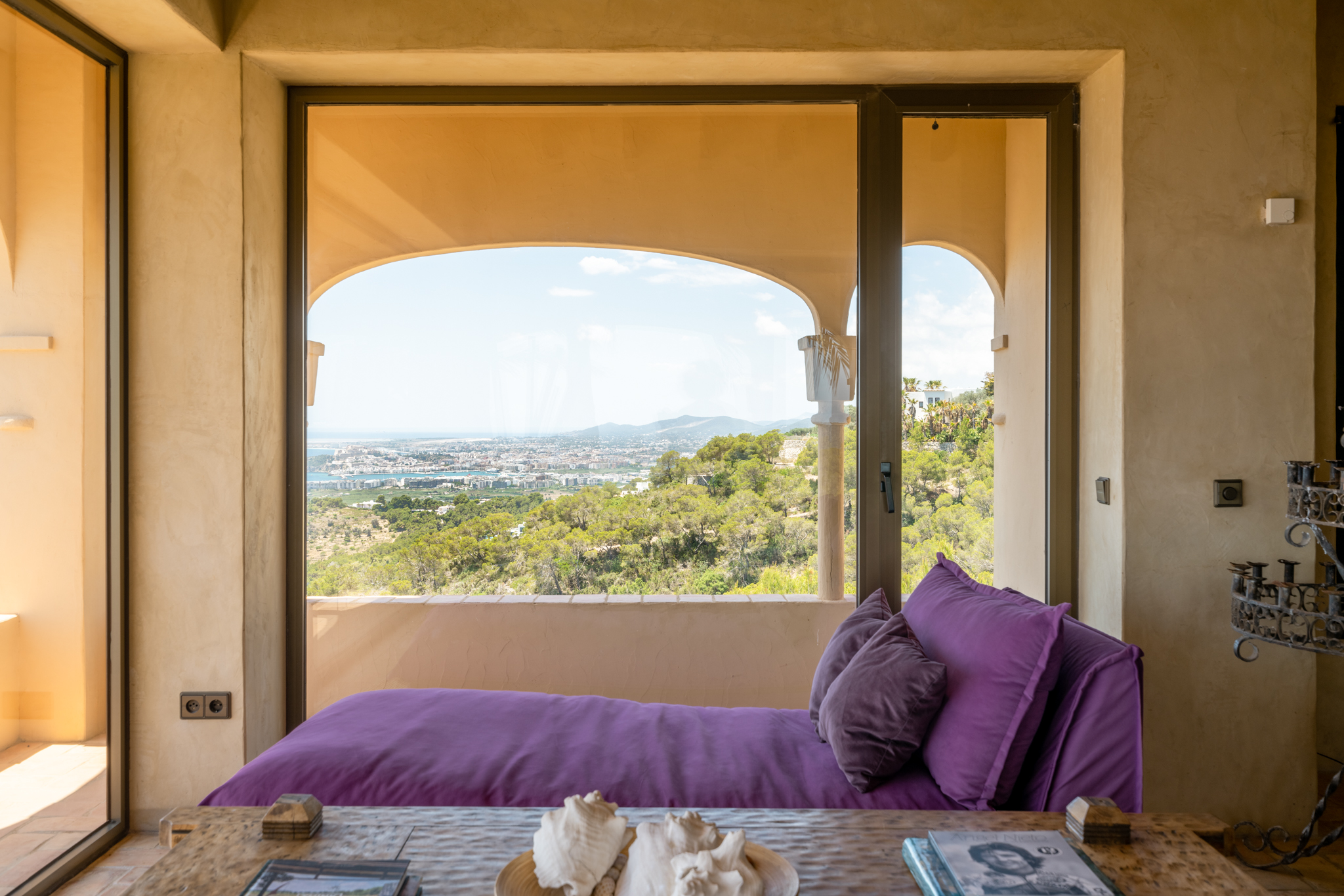 VILLA ALHAMBRA EN IBIZA