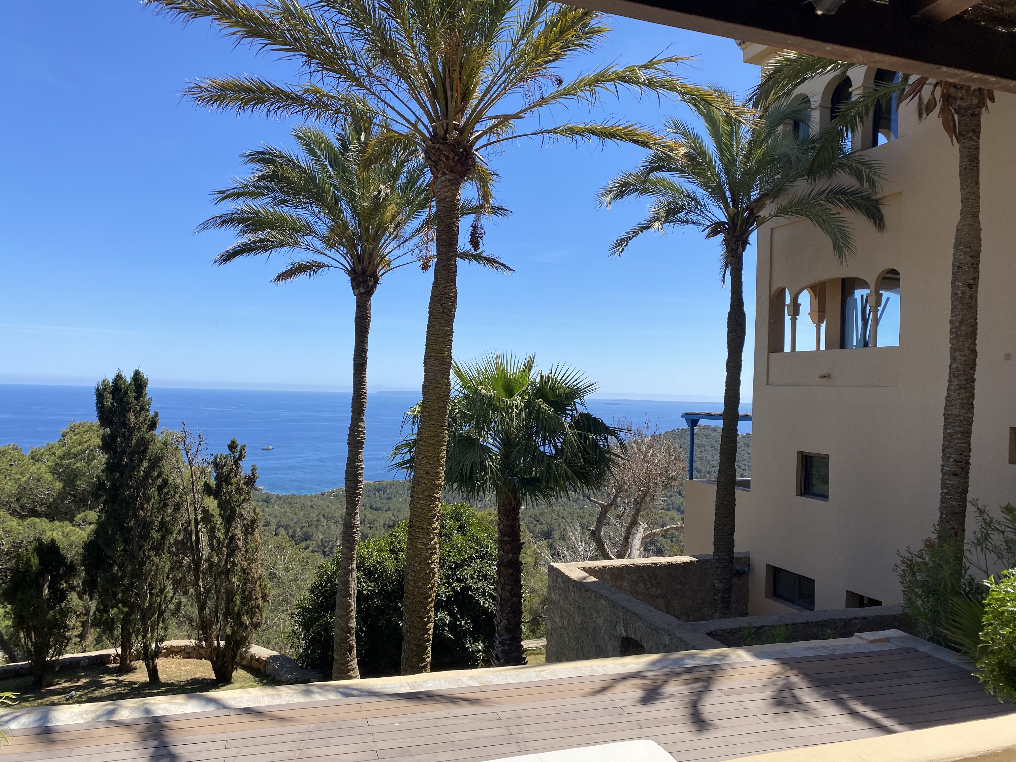 VILLA ALHAMBRA EN IBIZA