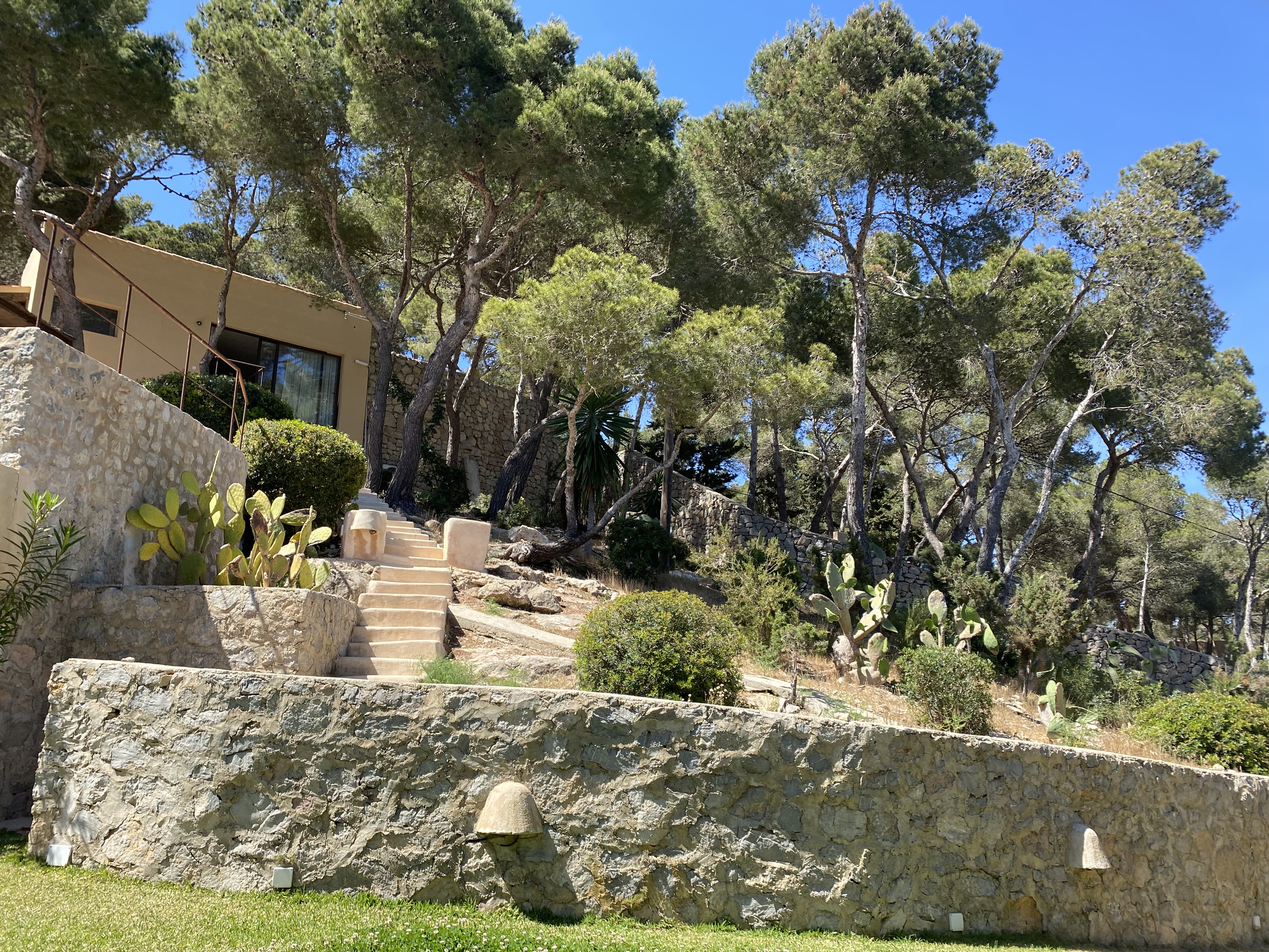 VILLA ALHAMBRA EN IBIZA