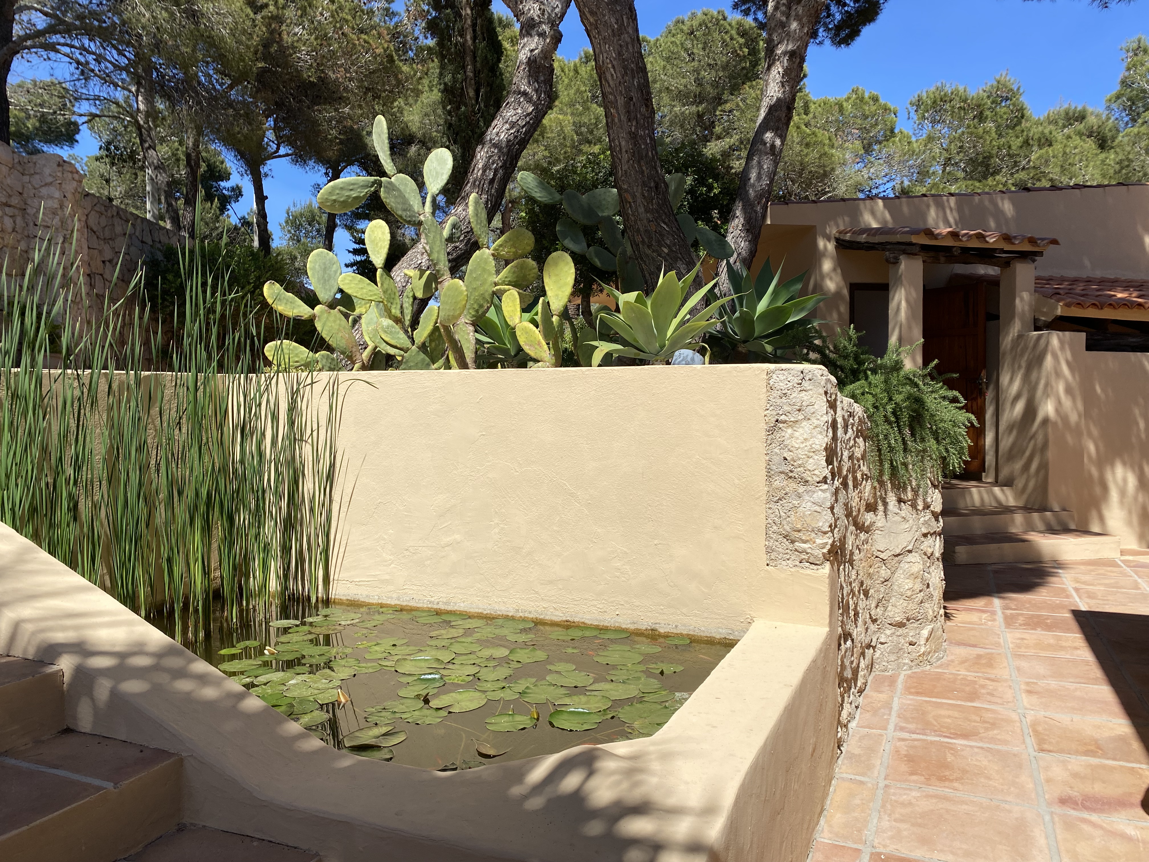 VILLA ALHAMBRA EN IBIZA